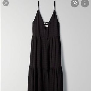 Wilfred Dewdrop Dress in Black